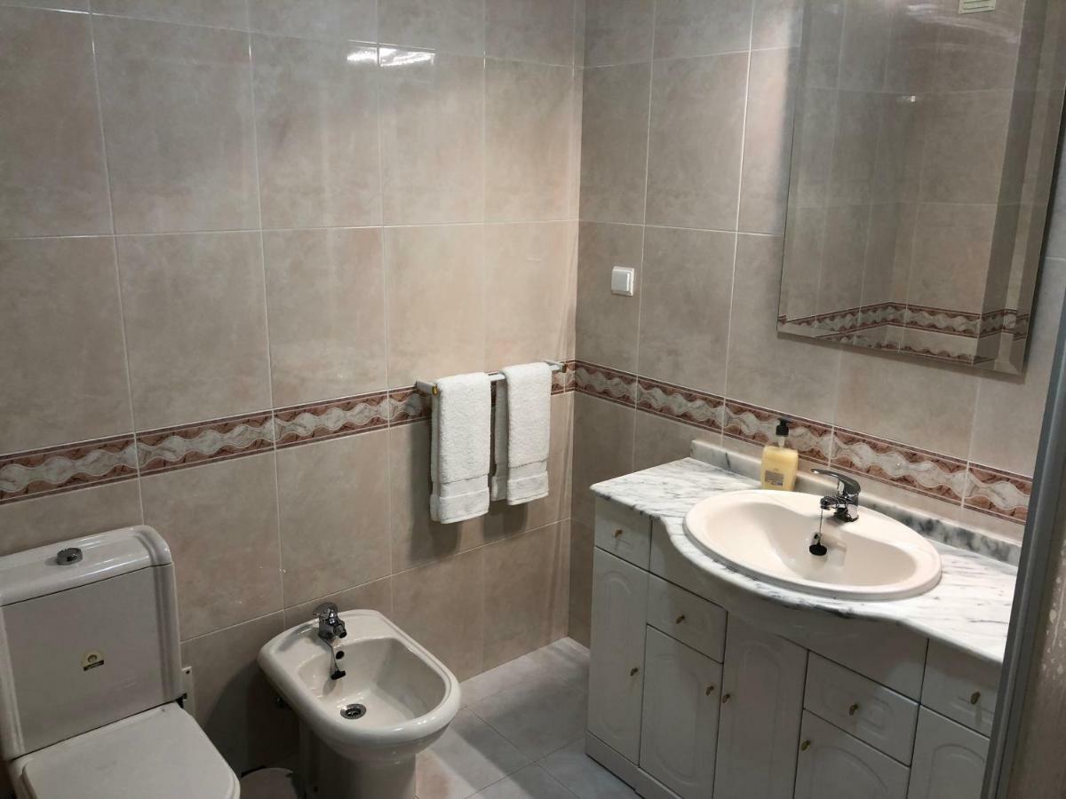 Olinda’s 2 Bedroom Apartment Lagos Buitenkant foto
