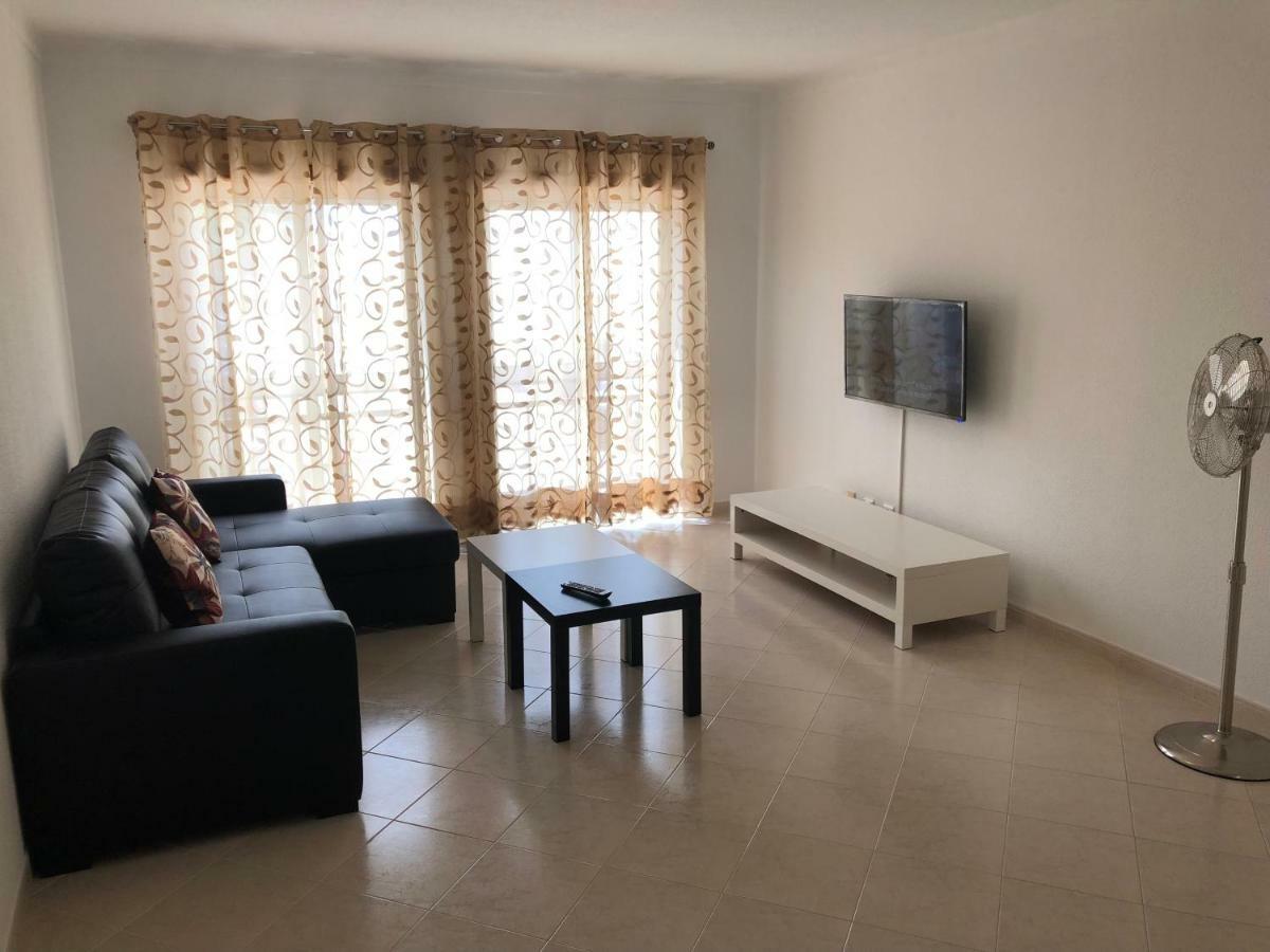 Olinda’s 2 Bedroom Apartment Lagos Buitenkant foto